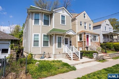 Photo of 199 Van Winkle St #2, East Rutherford, NJ 07073 (MLS # 26007449)