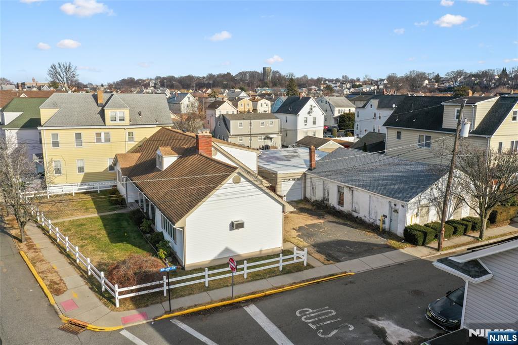 84 Locust Avenue