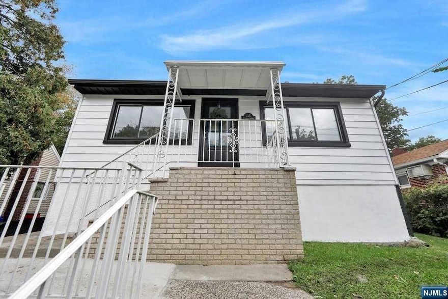 This stunning 3-bedroom, 2.5-bathroom residence has been meticulously renovated to offer you the perfect blend of modern comfort and timeless elegance. Step inside, and you'll be greeted by an open and bright living space. The main level boasts an expansive open-concept living, dining & kitchen area, perfect for entertaining. The gleaming hardwood floors, recessed lighting, custom built-in fireplace and large windows create a warm and inviting atmosphere. The kitchen is a chef's delight, featuring modern appliances, granite countertops, and ample cabinet space. This home features a fully finished basement, which provides a versatile space an entertainment room with a walkout to the backyard, where you'll find a serene outdoor space that includes an inground pool. This property is ideally situated, providing easy access to major highways, schools & shopping