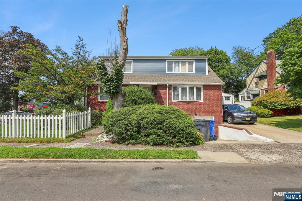 67 Knapp Place