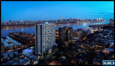 Photo of 250 Gorge Rd #8 C, Cliffside Park, NJ 07010 (MLS # 26007463)