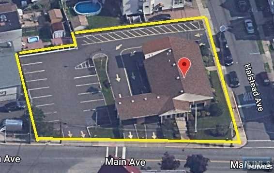 93 Main Avenue
