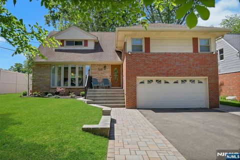 Photo of 514 Rutland Avenue, Teaneck, NJ 07666 (MLS # 26017320)