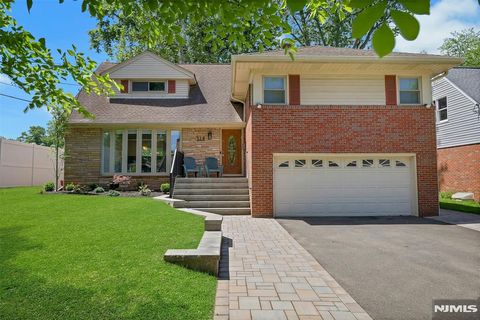 Photo of 514 Rutland Avenue, Teaneck, NJ 07666 (MLS # 26017320)