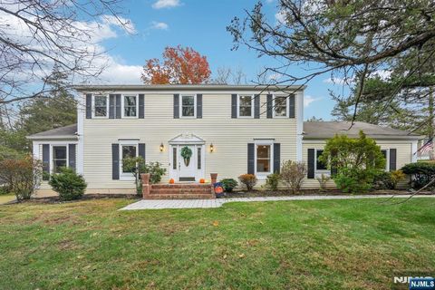 Photo of 215 Readington Road, Branchburg, NJ 08876 (MLS # 25041122)