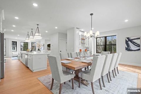 Photo of 147 Central Ave #19, Old Tappan, NJ 07675 (MLS # 26008264)