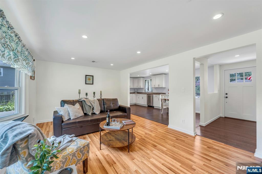 280 Davidson Avenue