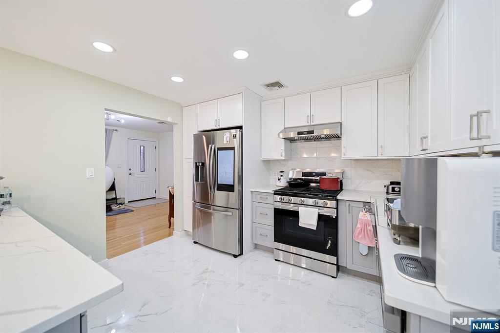 108 Bergen Street
