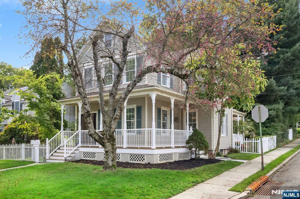 66 Hillside Avenue
