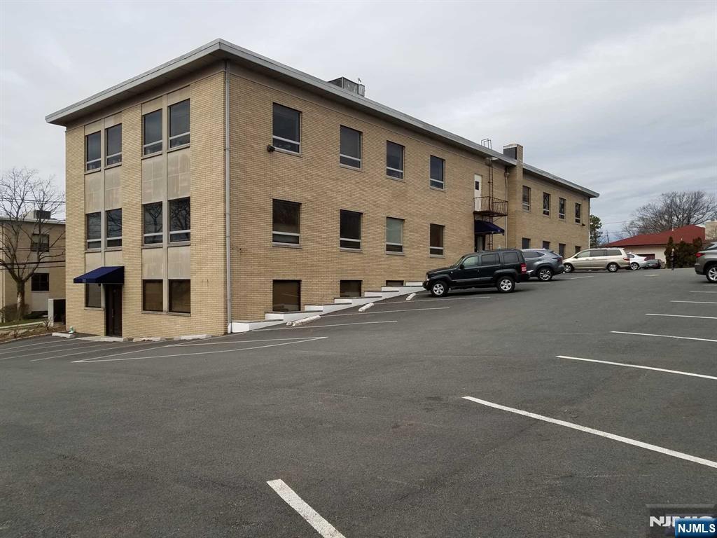 111 Charlotte Place 104