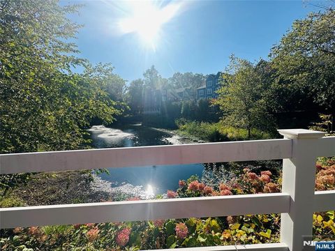 Photo of 372 Cambridge Dr #372, Ramsey, NJ 07446 (MLS # 25035029)