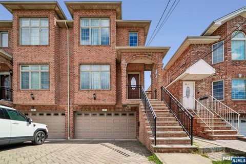Photo of 229 E Columbia Ave #B, Palisades Park, NJ 07650 (MLS # 26013346)
