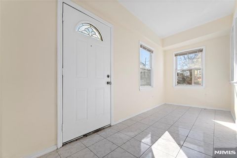 Photo of 113 Columbia Avenue, Newark, NJ 07106 (MLS # 26001664)