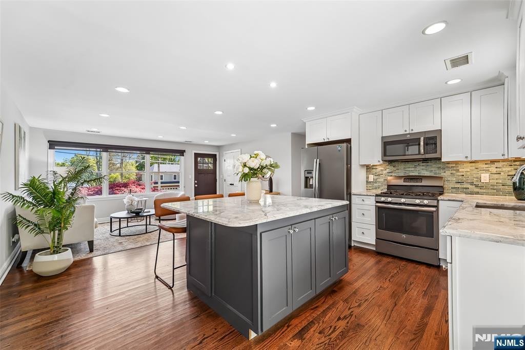 480 Upper Boulevard