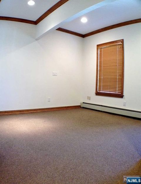 Photo of 239 Old Tappan Road #1, Old Tappan, NJ 07675 (MLS # 25038122) Photo of 239 Old Tappan Road #1, Old Tappan, NJ 07675 (MLS # 25038122)