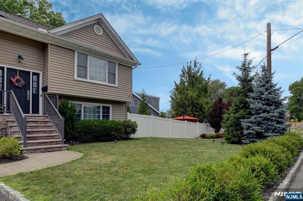 41 Strickland Avenue