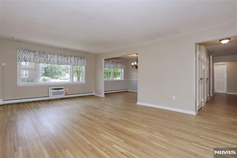 Photo of 605 Grove Street #2 C, Clifton, NJ 07013 (MLS # 26016390)