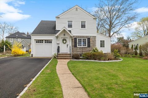 360 Elm Street Oradell NJ 07649