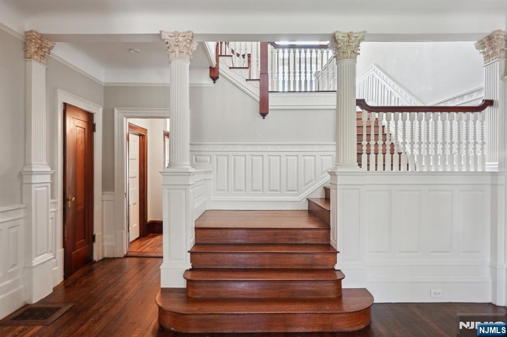 83 Fullerton Avenue