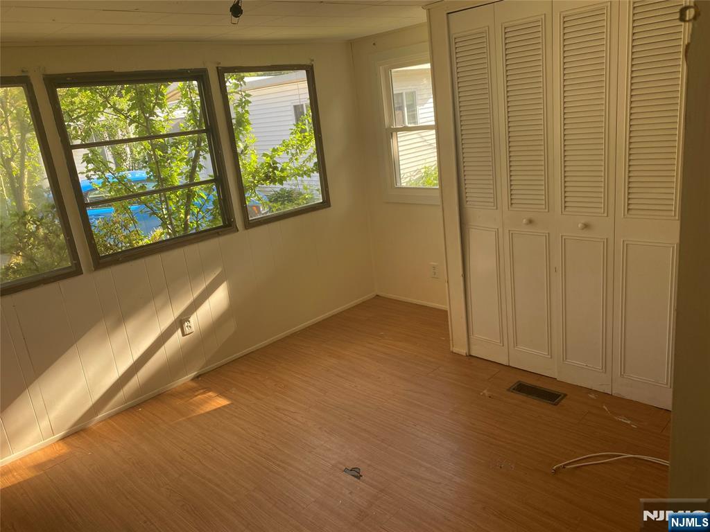 600 - 127 PULIS Avenue