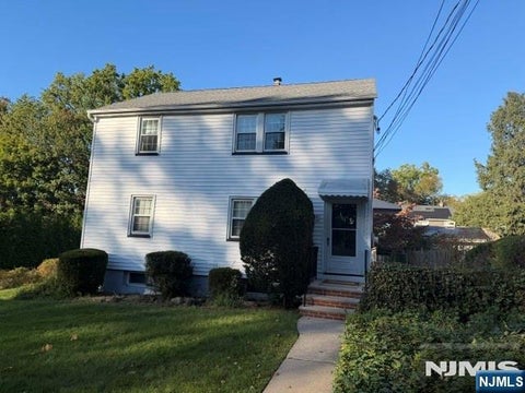 Photo of 545 Kipp ST #2nd Fl., Teaneck, NJ 07666 (MLS # 26039565)