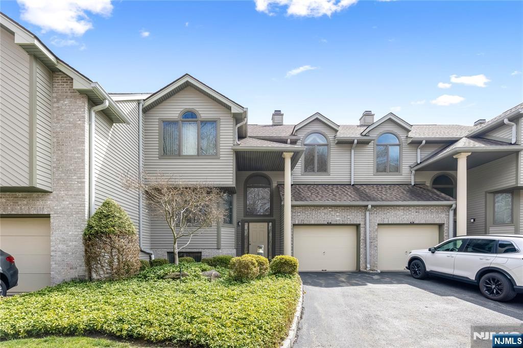 856 Hemlock Court T175