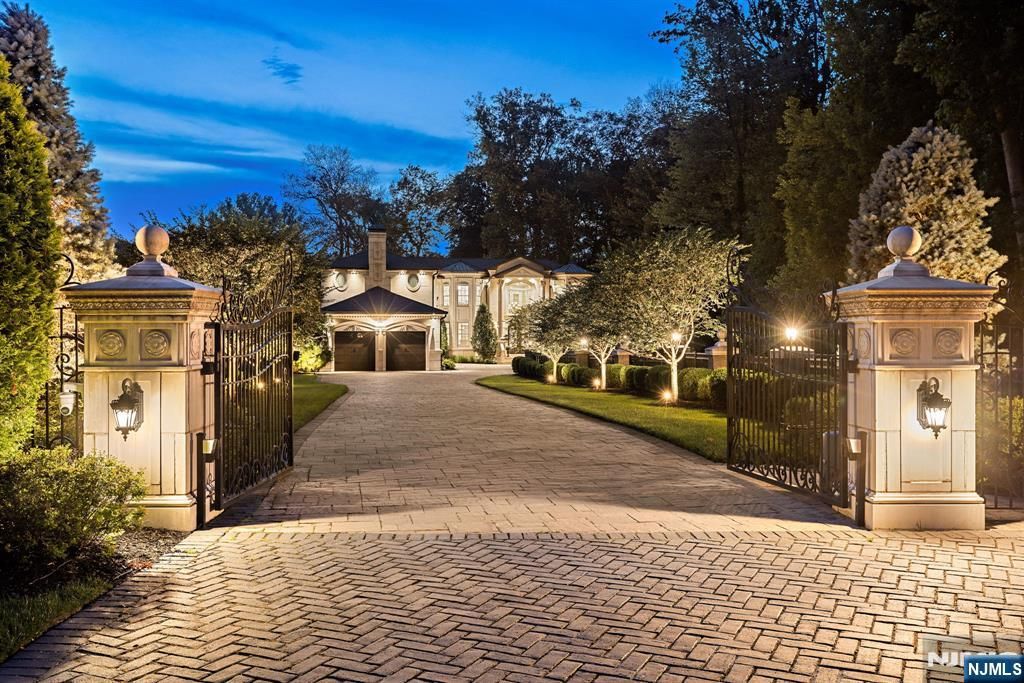 Photo of 56 Lilac Lane, Paramus, NJ 07652 (MLS # 26006962)