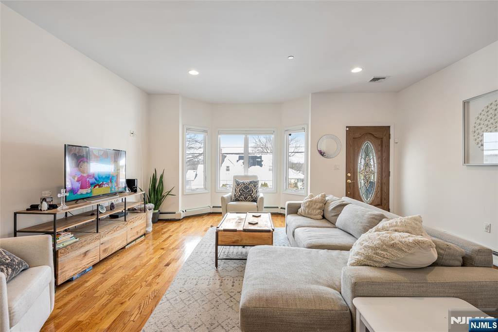 682 Greeley Avenue A