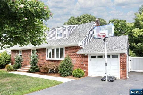 2 Hartland Avenue Emerson NJ 07630
