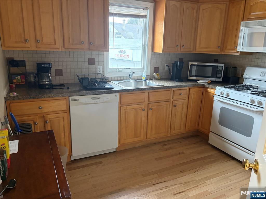 22 Ridge Road 2nd Floor