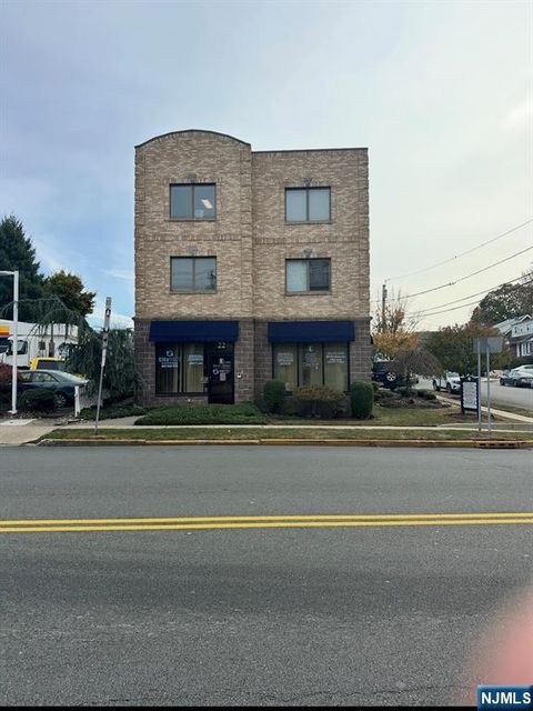 Photo of 22 Ridge Road #2nd Floor, Lyndhurst, NJ 07071 (MLS # 25043128)