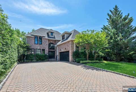 Photo of 1152 Cumbermeade Road, Fort Lee, NJ 07024 (MLS # 26023322)
