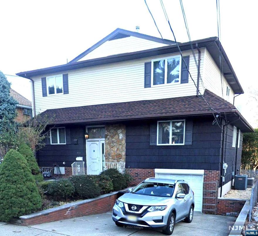 GOOD INVESTMENT HOUSE. VERY CONVENIENT LOCATION. GOOD SCHOOL SYSTEM. OWNER IS LIVING ON 1ST FLOOR AND GROUND LEVEL, NEED RENOVATION FOR 1ST AND GROUND LEVEL, AFTER RENOVATION, IT COULD BE RENTED $4,000. GROUND LEVEL HAS A BIG KITCHEN AND BIG BAR. HARDWOOD FLOOR IS UNDER THE CARPET. 2ND FLOOR RENT IS $2,000 NOW, SPACIOUS LIVING AREA, KITCHEN IS STILL GOOD CONDITION, TWO BEDROOMS ARE VERY BIG. MARKET VALUE IS $2,500 , ONE CAR GARAGE AND TWO CAR PARKING SPACES.SEE THE NICE BACK YARD THROUGH THE BASEMENT WINDOW.