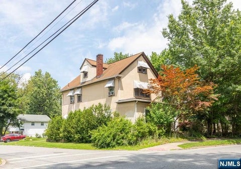 Photo of 18 Hardenburgh Ave #1st Flo., Demarest, NJ 07627 (MLS # 26006648)