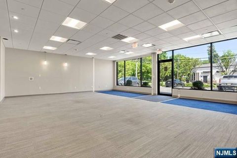 156 Piermont Road Cresskill NJ 07626