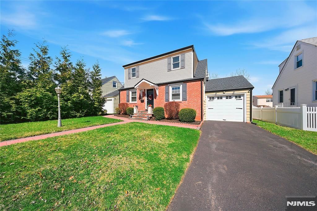 Photo of 36 Emerson Street, Clifton, NJ 07013 (MLS # 26009004)