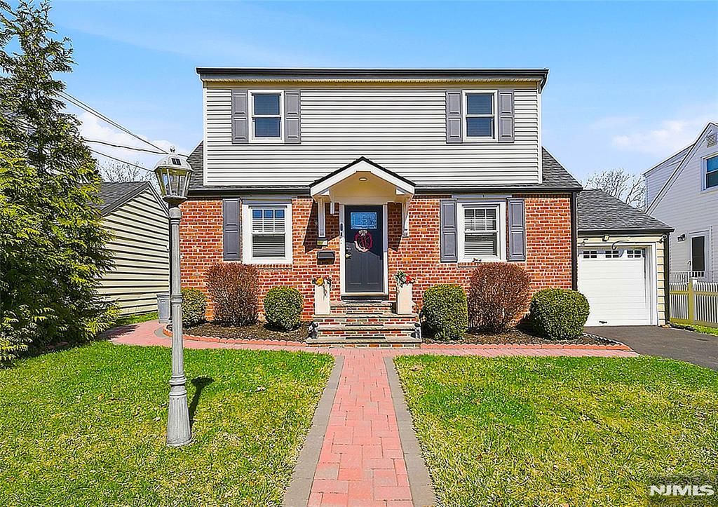 Photo of 36 Emerson Street, Clifton, NJ 07013 (MLS # 26009004)