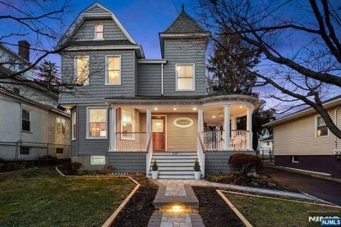 239 Hillside Avenue Nutley NJ 07110