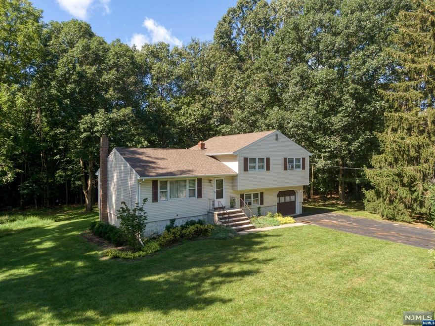 Looking for a beautiful home on a large, level lot in a great neighborhood in scenic Ringwood? This well-built home is looking for it's next owner to transform this beauty to today's style. Ringwood has so much to offer with a state park, forest, beautiful botanical gardens, and great outdoor activities. Come take a tour of this wonderful home in this great community.