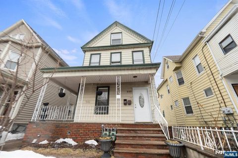 Photo of 580 Monroe Ave #1, Elizabeth, NJ 07201 (MLS # 26007653)