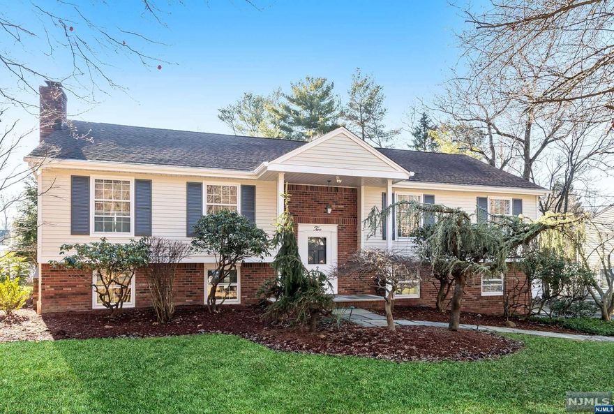 LOCATION, LOCATION, LOCATION. Beautiful Modern Home on the Top of the Hill near the Alpine Boyscout Camp. This home is in the Well Sought after East Hill Area of Ruckman Road.House boasts 4 large bedrooms;3 full baths; large living room;Large Separate dining room w/sliders to a beautiful modern deck; Very large MEIK;Large Lower Level w/ wood burning fireplace 4th bedroom/office;laundry rm. separate entrance and 2 car attached garage with separate work room. Central Vac on both floors. A DEFINITE MUST SEE.