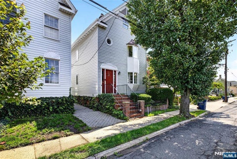 Photo of 218 Jackson Avenue, Hackensack, NJ 07601 (MLS # 26035412)