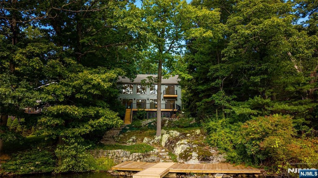 310 Lakeshore Drive