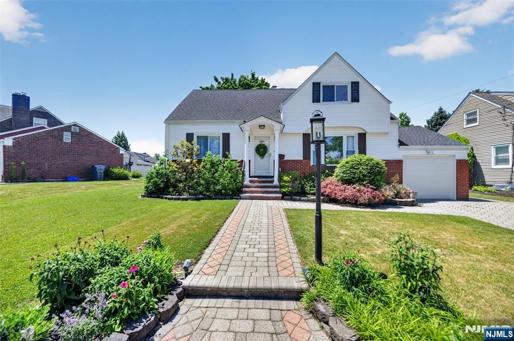 Photo of 413 Maple Hill Drive, Hackensack, NJ 07601 (MLS # 26021302)