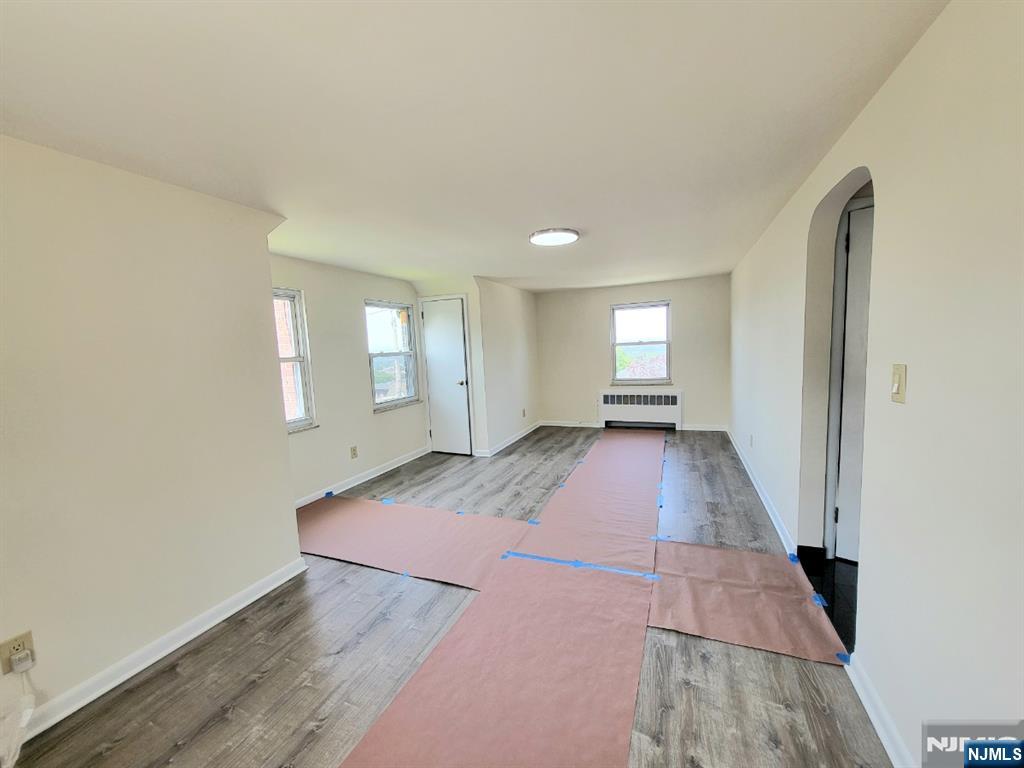 Rental Property at 404 9th St, Palisades Park, New Jersey - Bedrooms: 1 
Bathrooms: 1 
Rooms: 3  - $2,100 MO.