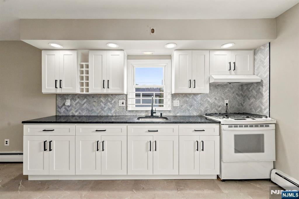 20 Catherine Avenue 2
