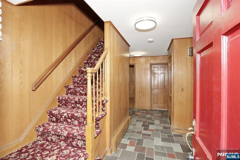 200 Watchung Drive