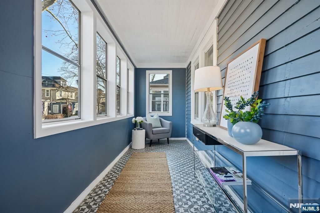 Photo of 32 Edgewood Road, Glen Ridge, NJ 07028 (MLS # 26001113)