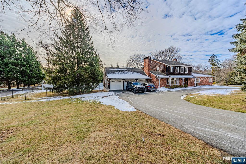 63 Colony Avenue