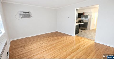 Photo of 424 Palisade AVE #1st fl, Cliffside Park, NJ 07010 (MLS # 26011533)